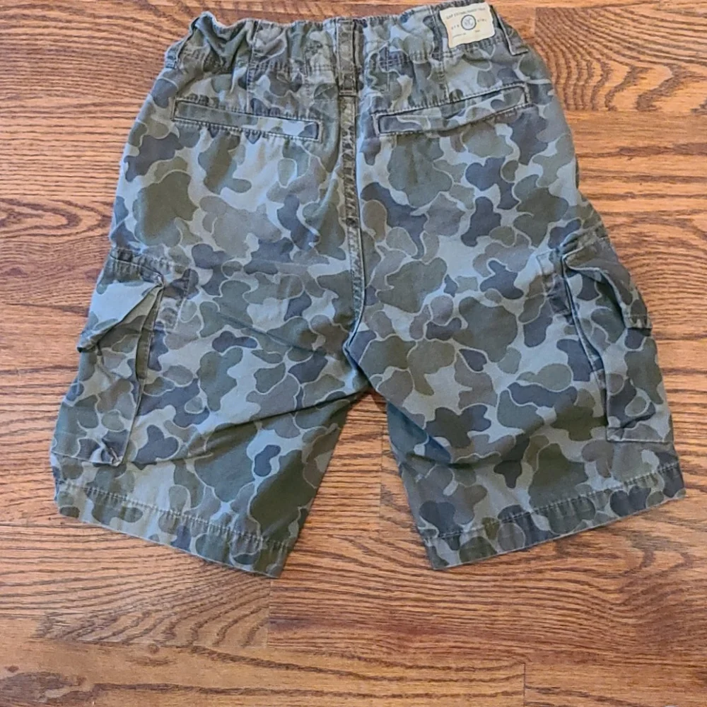 Gap Kids cameo cargo shorts